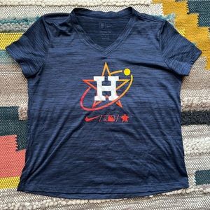 Used Houston Astros Nike Women’s Dri-Fit Tee XL